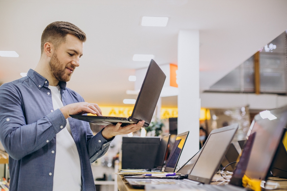 Buying a Refurbished Laptop: What To Check Before You Purchase