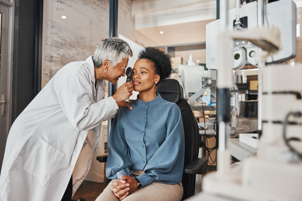 Life After Glasses: What Makes PRK Worth Considering